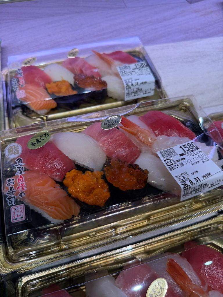 Exploring the Incredible AEON Style Seafood & Sushi Counter! 🍣🇯🇵