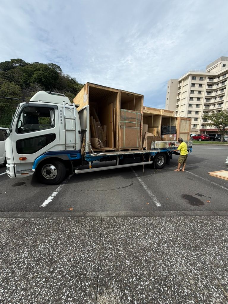 The Brutal Reality of an OCONUS PCS Move: When Your UAB Arrives Broken 📦🚚